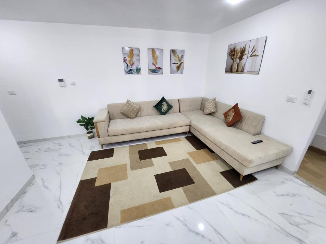 Ferienwohnung Elegant S1 Meuble Garde A Ariana -Tunis Exterior foto